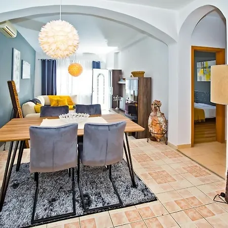 Appartamento Tino With Two Sunny Terace Hvar Town