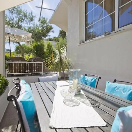 Tino With Two Sunny Terace Hvar Town