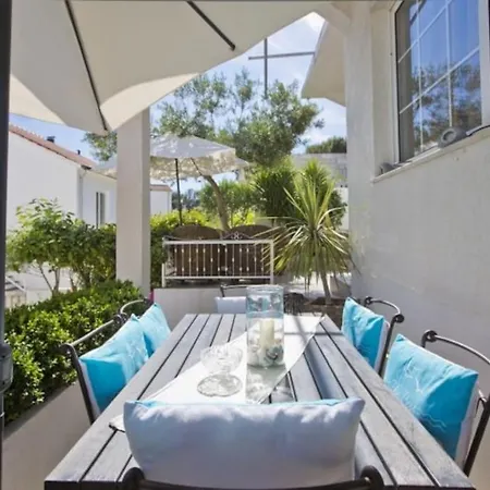Tino With Two Sunny Terace Apartman