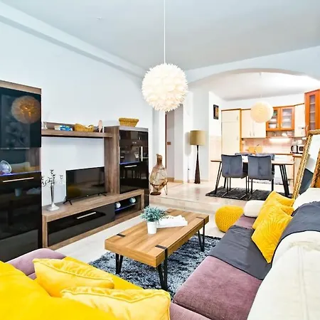 Appartamento Tino With Two Sunny Terace