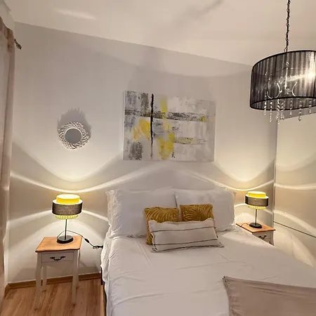 Tino With Two Sunny Terace Apartament Hvar Town