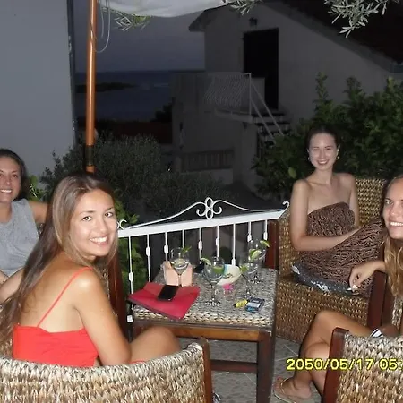 Appartement Tino With Two Sunny Terace *